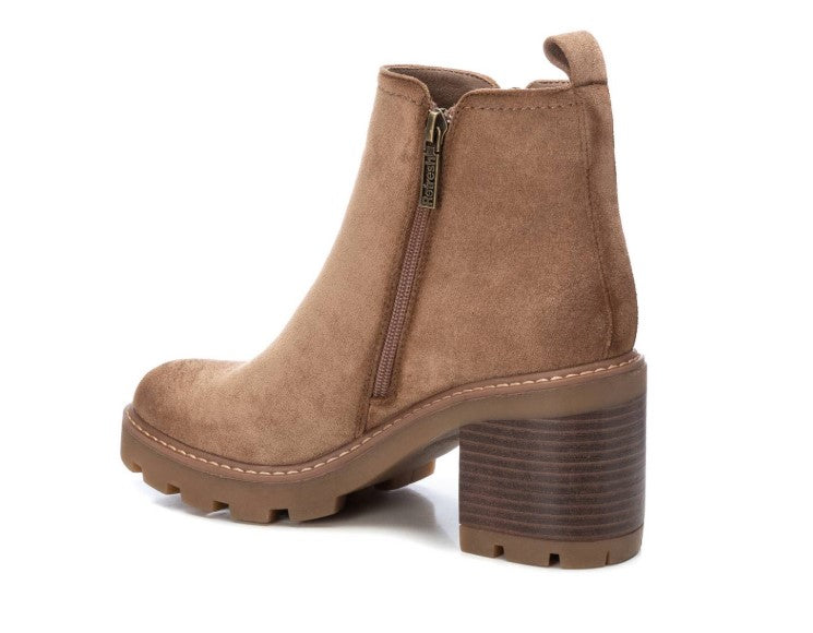 Botin Antelina Camel