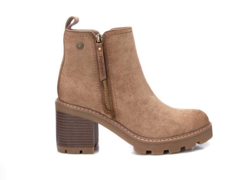 Botin Antelina Camel