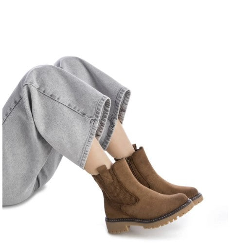 Botin Plano Antelina Taupe